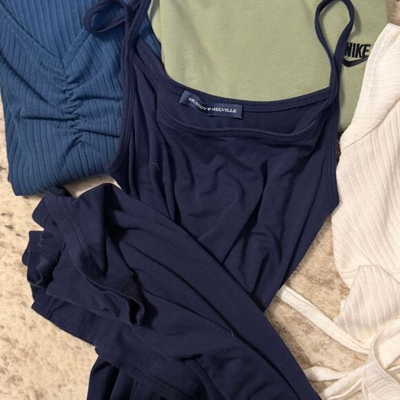 Lot of 10 small/medium clothes- reformation-good American&more - Picture 3 of 6